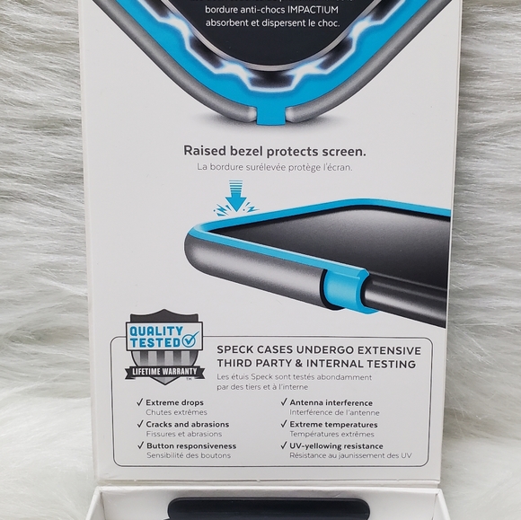 Speck Cellphone Cover - Picture 6 of 7